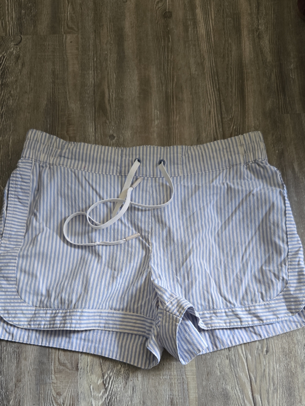 Vineyard Vines Blue and White Striped Drawstring Athletic Shorts